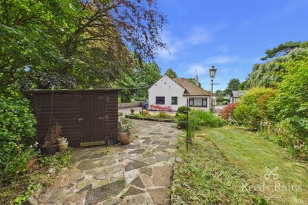3 bedroom Semi Detached Bungalow for sale