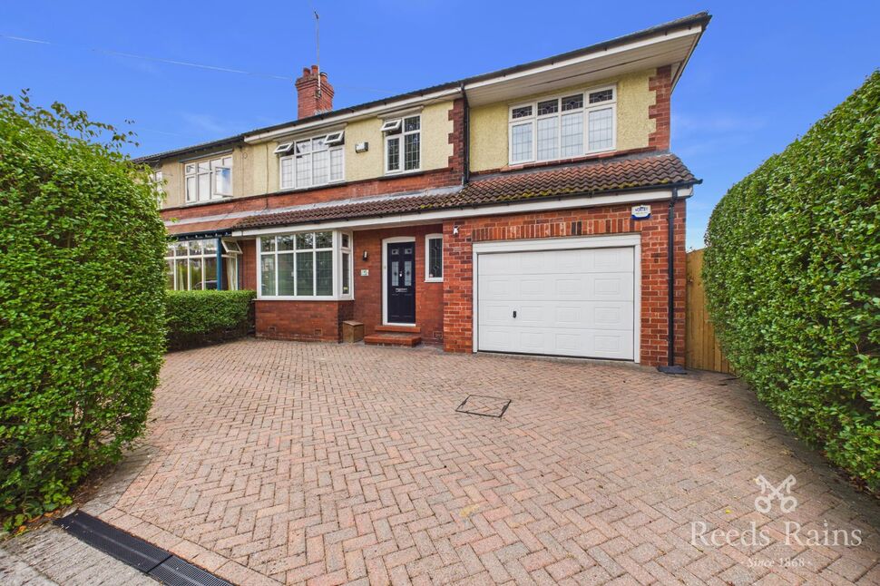 Main image of 5 bedroom Semi Detached House to rent, Compstall Road, Romiley, Cheshire, SK6