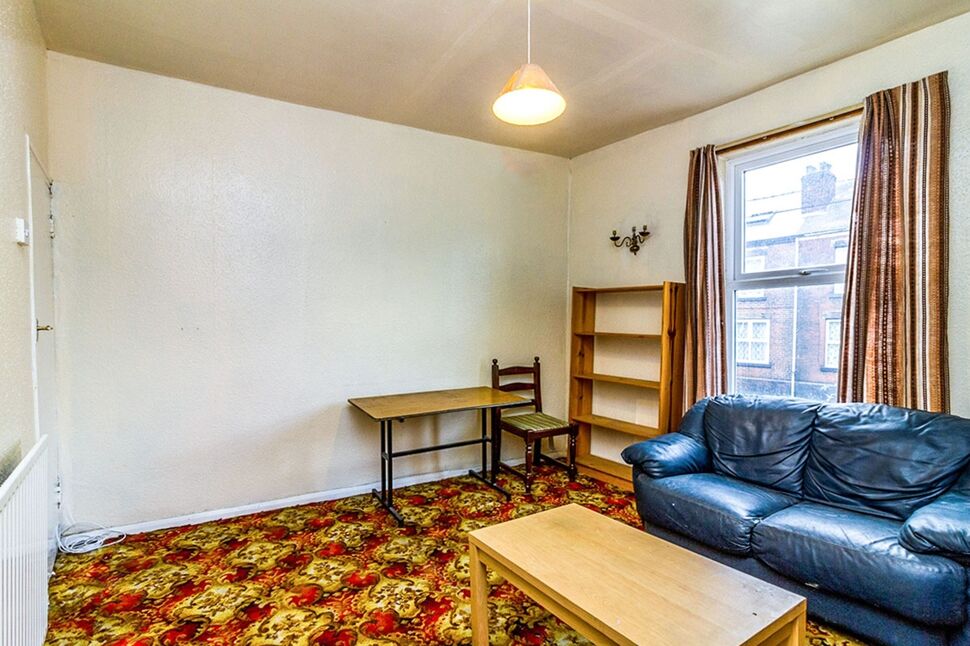 Lounge / Dining Room
