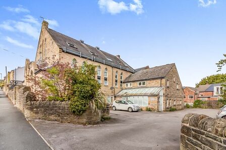 Freedom Road, 2 bedroom  Flat to rent, £650 pcm