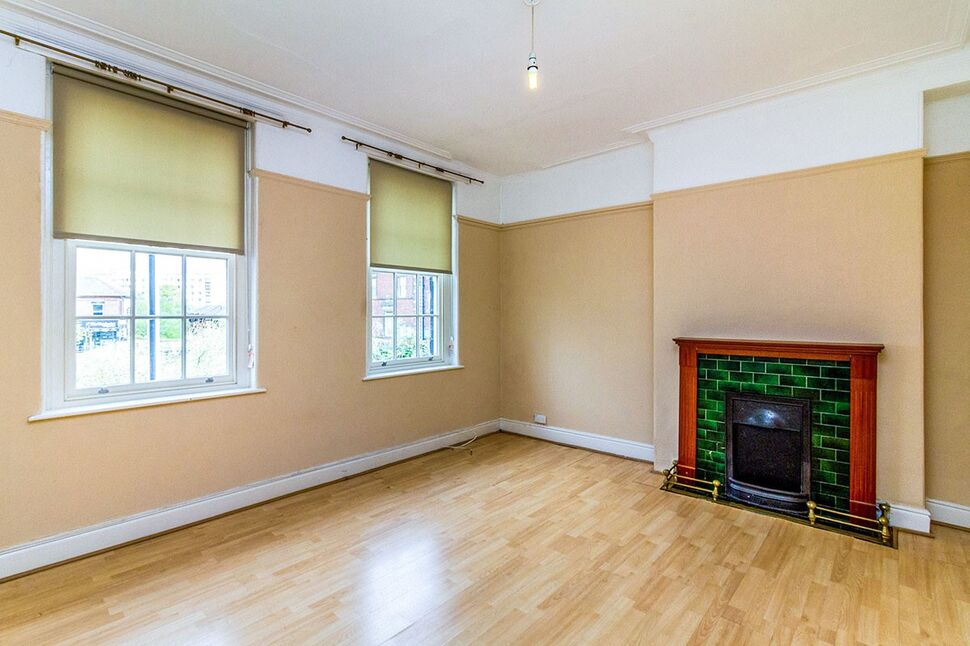 Lounge / Dining Room