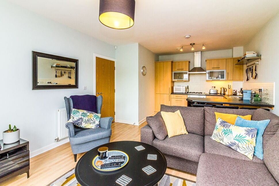 Lounge / Dining Room