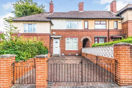 2 bedroom Mid Terrace House to rent