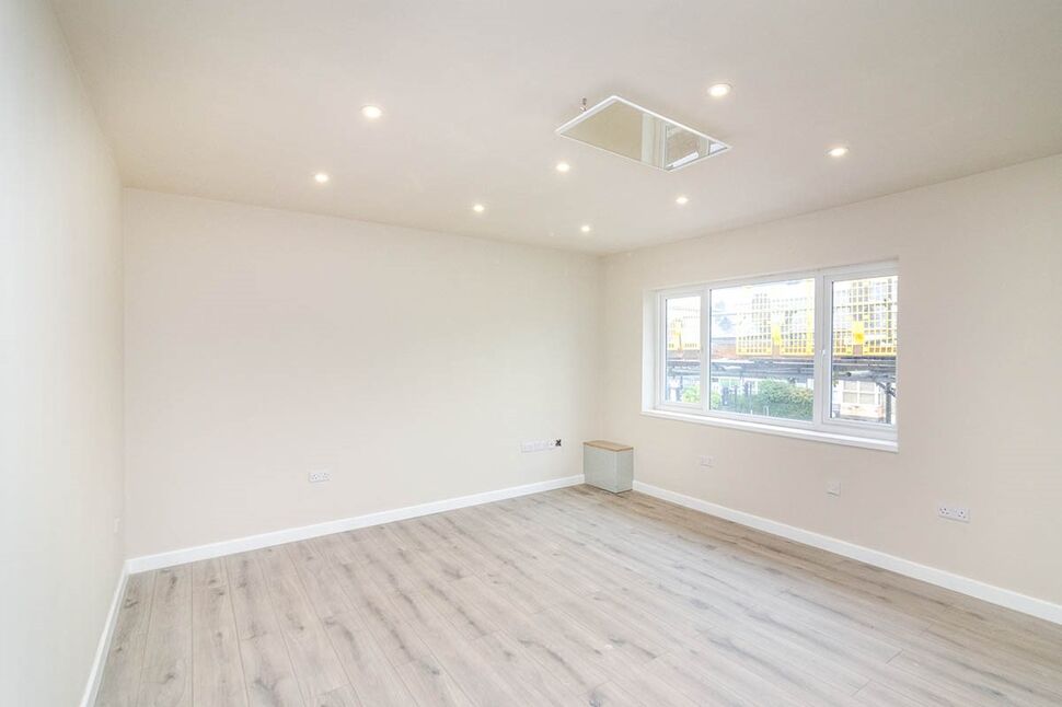 Lounge / Dining Room