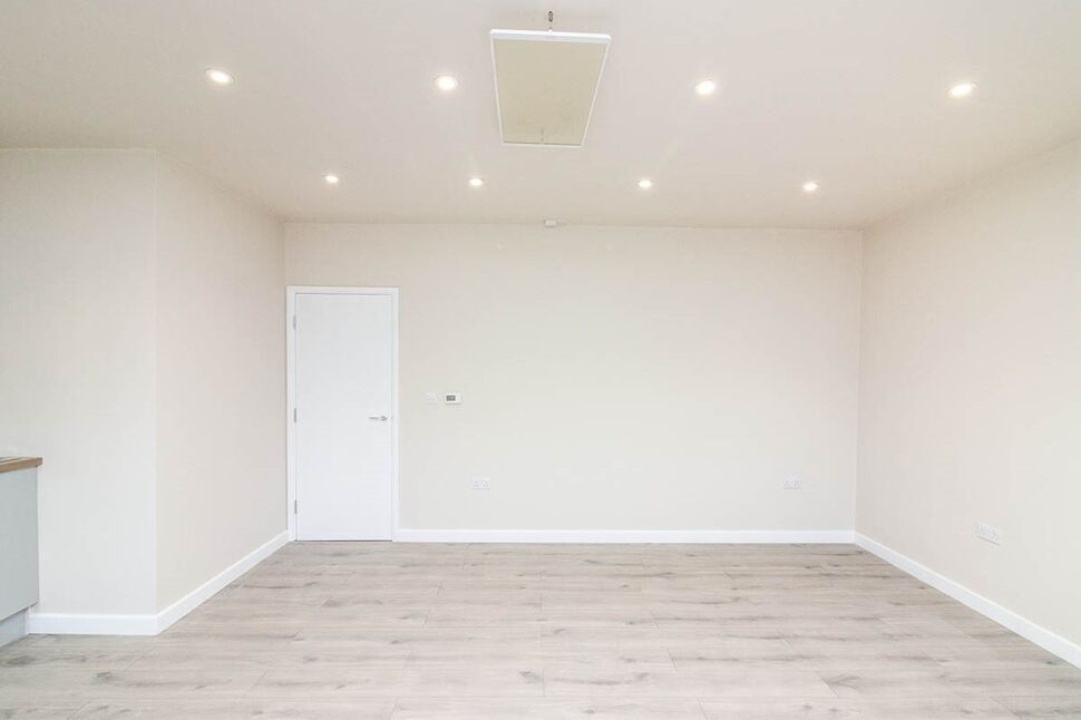 Lounge / Dining Room