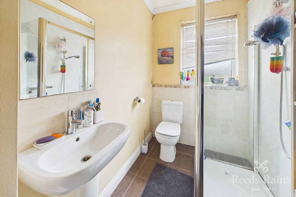 Shower Room WC