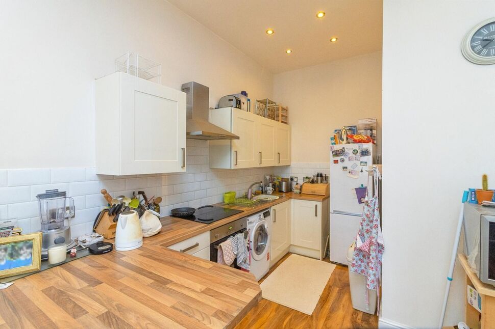 Lounge / Kitchen