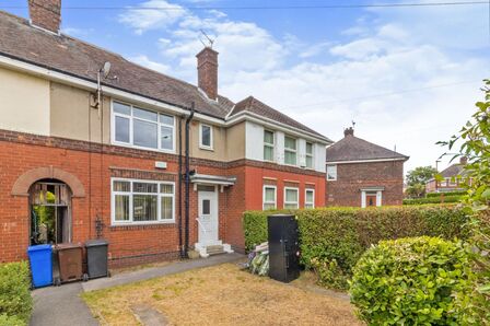 3 bedroom Mid Terrace House to rent