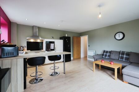 Dial House Court, 2 bedroom  Flat for sale, £180,000