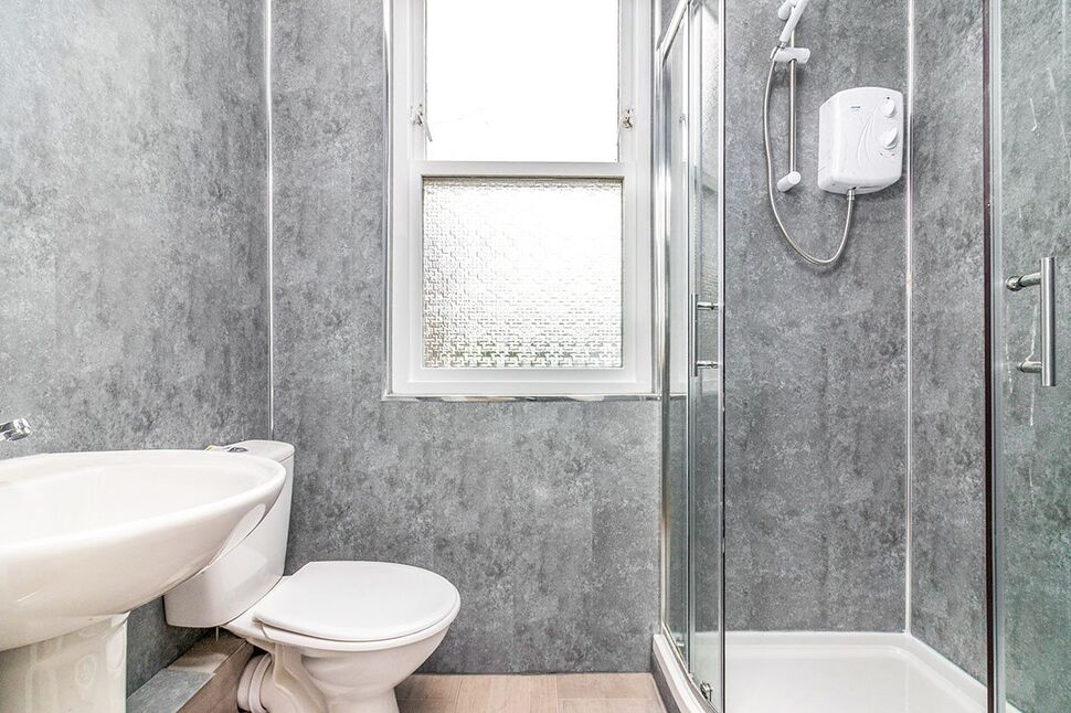 Shower Room WC