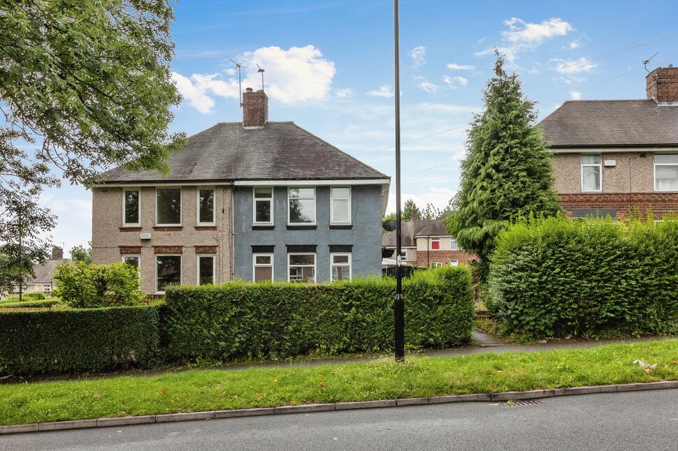 Main image of 3 bedroom Semi Detached House to rent, Bellhouse Road, Sheffield, South Yorkshire, S5