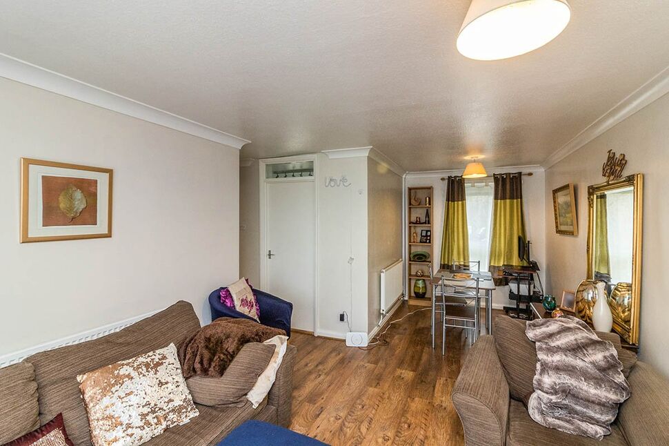 Lounge / Dining Room