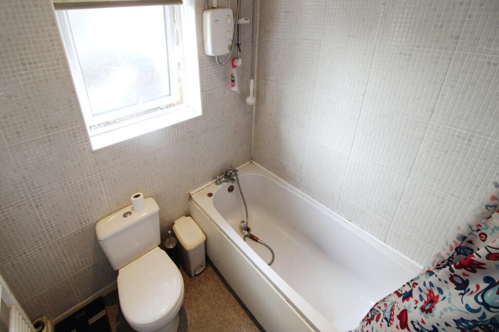 Family Bathroom WC