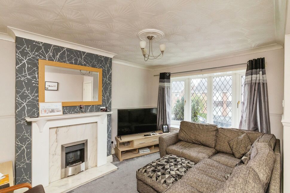 3 bedroom Semi Detached House for sale, Sandstone Road, Sheffield, S9