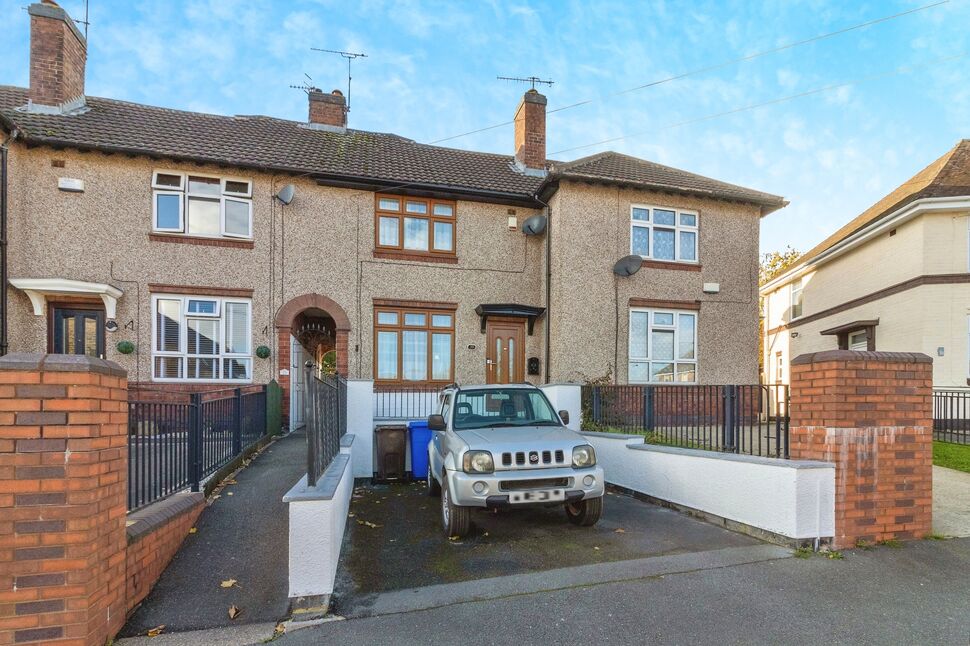 2 bedroom Mid Terrace House for sale, Chaucer Close, Sheffield, S5 £