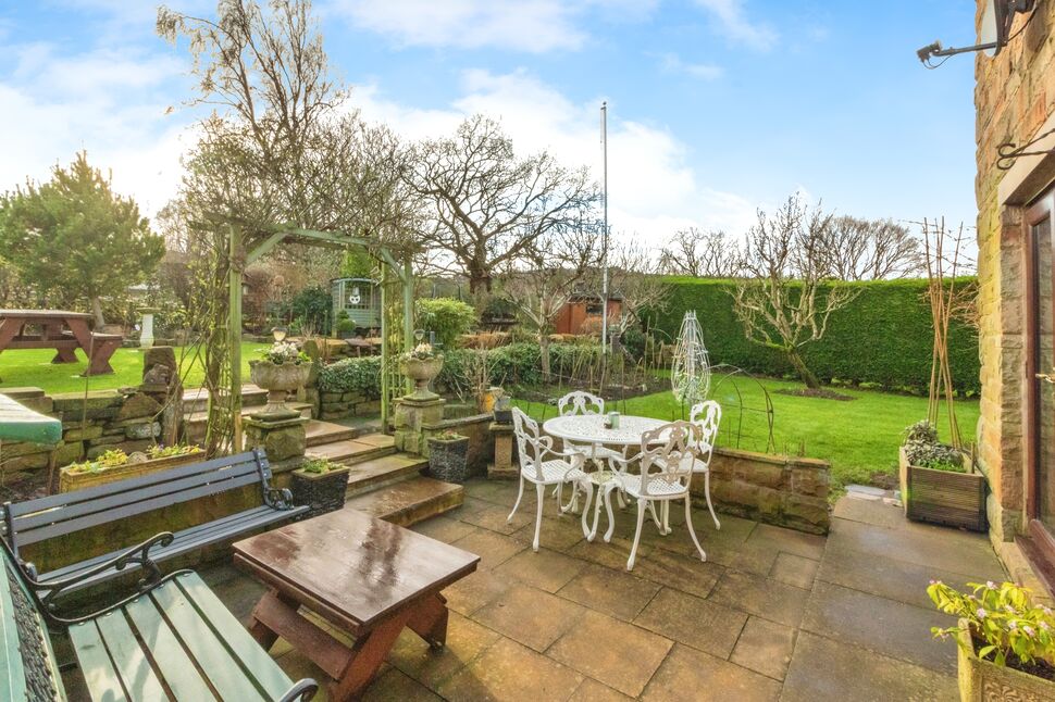 3 bedroom Detached House for sale, Millwood View, Stannington, S6 £