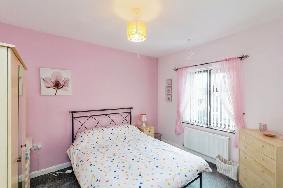 3 bedroom Detached House for sale, Ball Road, Sheffield, S6 £210,000