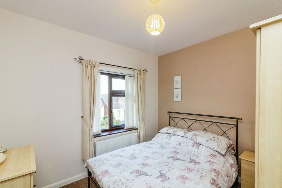 3 bedroom Detached House for sale, Ball Road, Sheffield, S6 £210,000