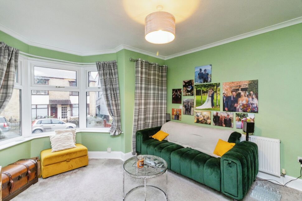 3 bedroom Mid Terrace House for sale, Manvers Road, Sheffield, S6 £