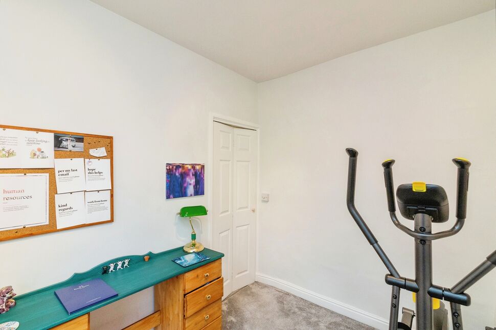 3 bedroom Mid Terrace House for sale, Manvers Road, Sheffield, S6 £