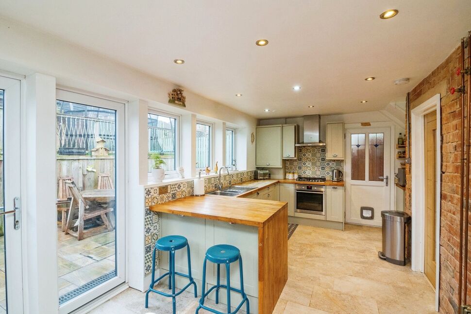 Kitchen / Diner
