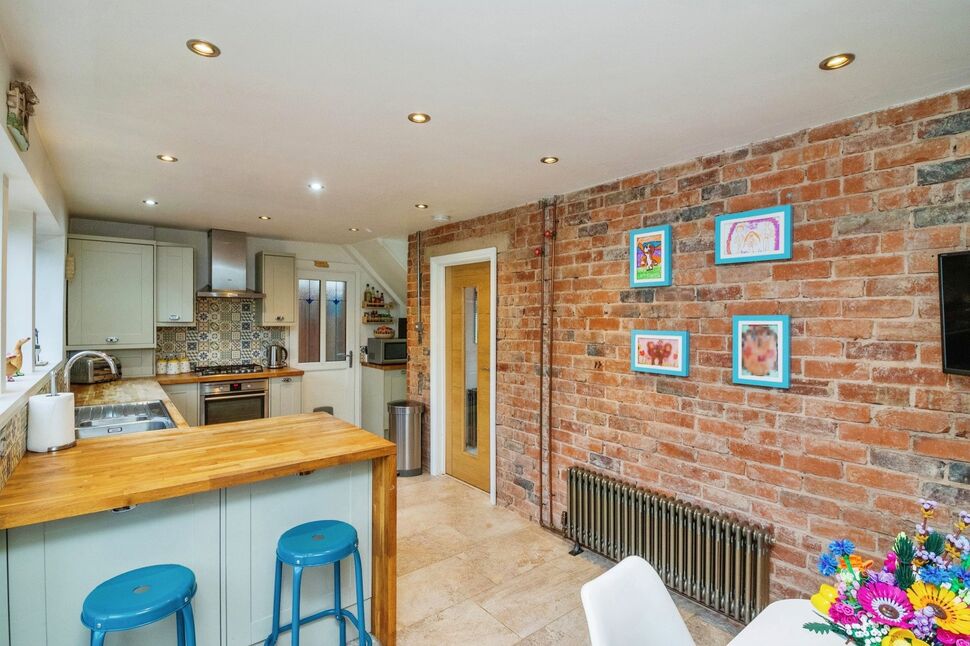 Kitchen / Diner