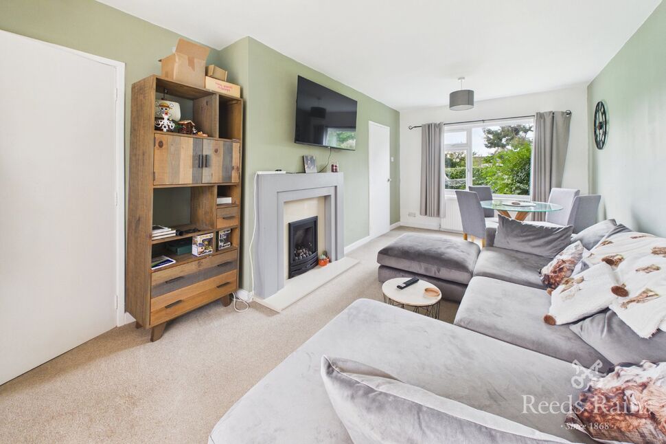 Lounge / Dining Room