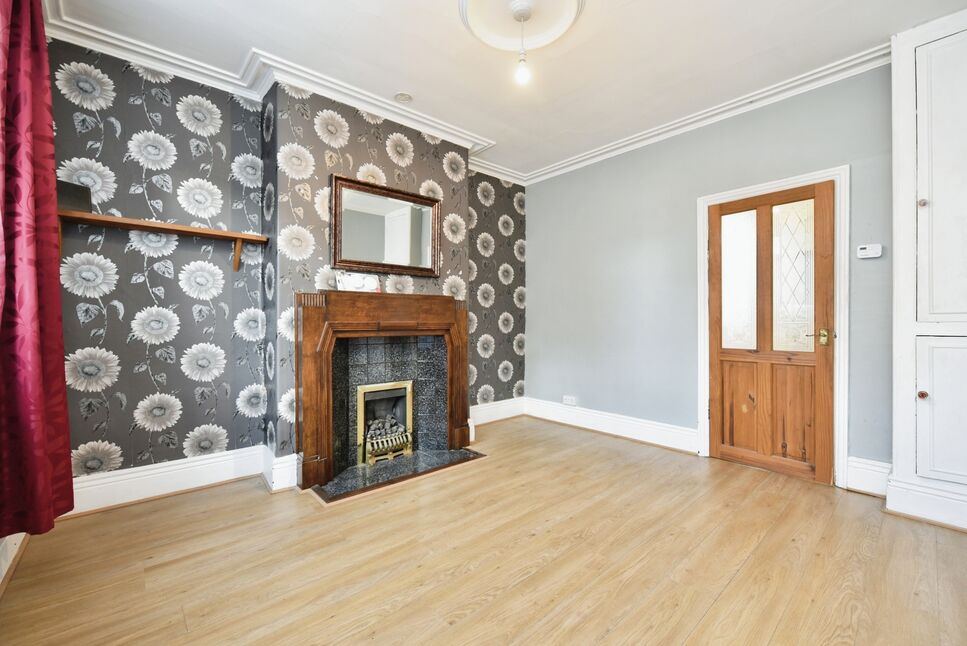 Main image of 2 bedroom Mid Terrace House for sale, Beechwood Road, Sheffield, South Yorkshire, S6