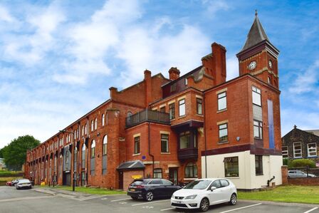 2 bedroom  Flat for sale