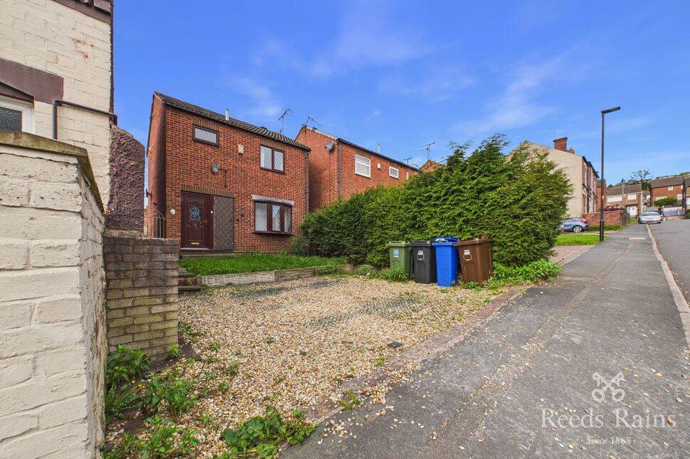 Main image of 2 bedroom Detached House to rent, Dearne Street, Sheffield, South Yorkshire, S9