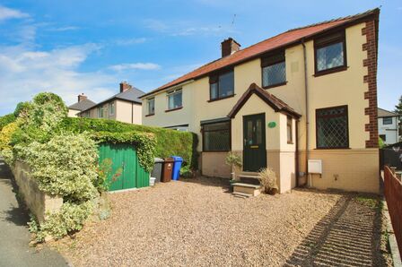 Brightholmlee Lane, 4 bedroom Semi Detached House to rent, £1,100 pcm