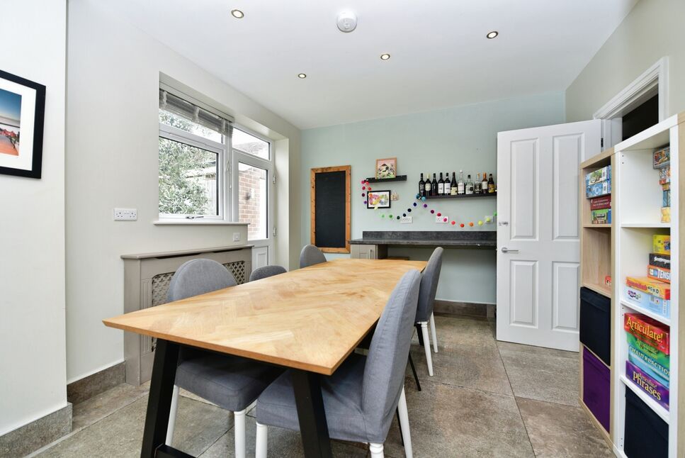 Kitchen / Diner