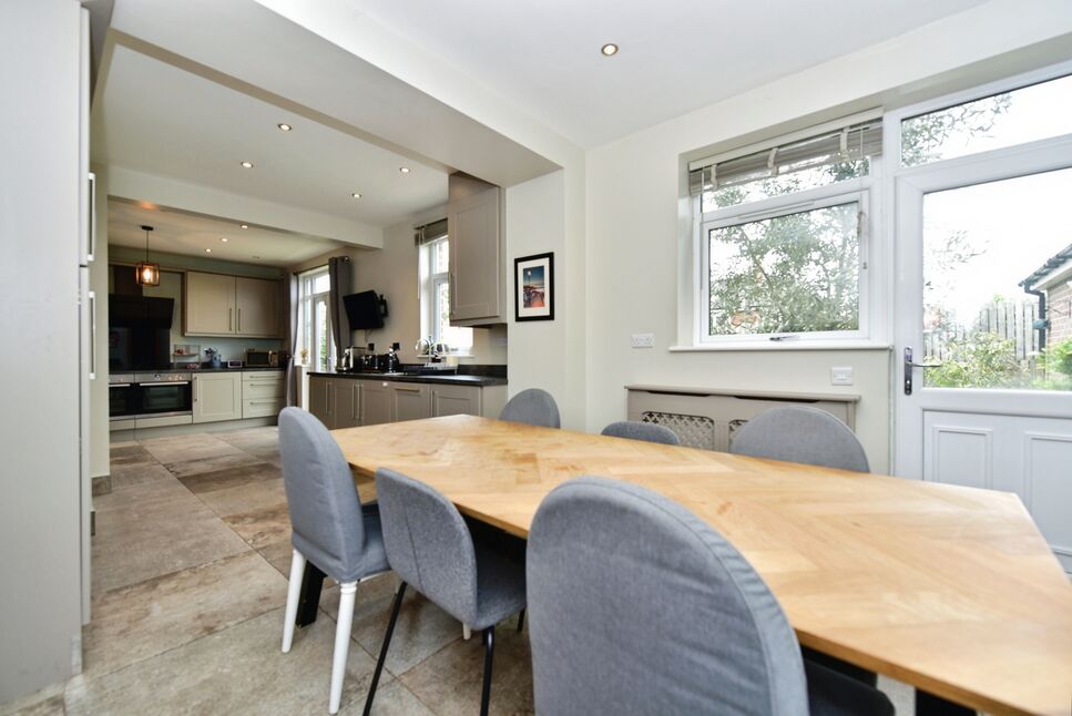Kitchen / Diner