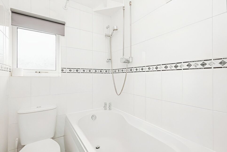 Family Bathroom WC