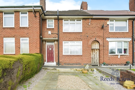 3 bedroom Mid Terrace House to rent