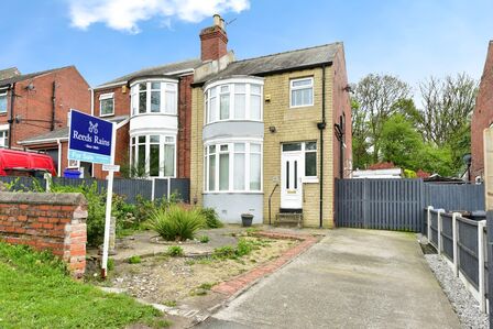 Longley Lane, 3 bedroom Semi Detached House for sale, £210,000