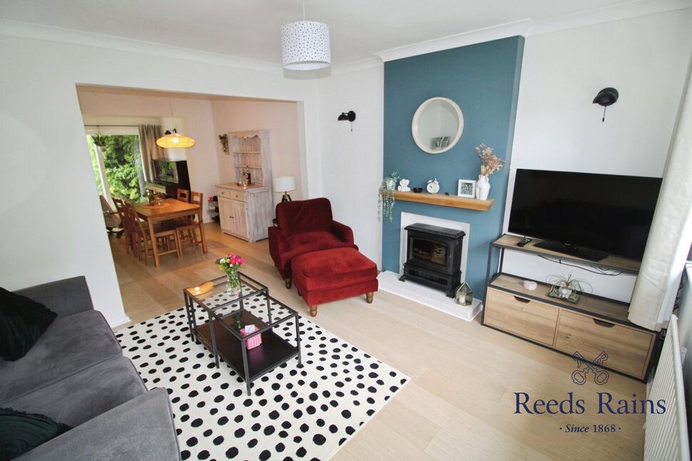 Lounge / Dining Room