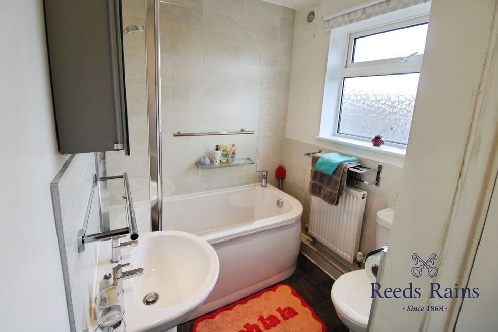 Family Bathroom WC