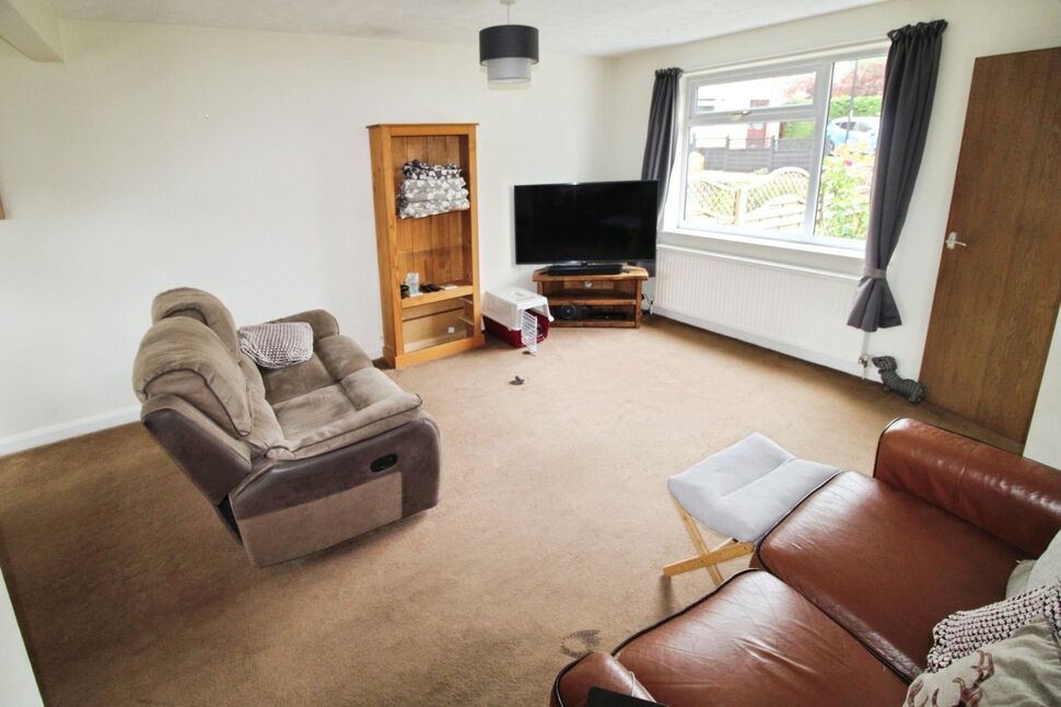 Lounge / Dining Room