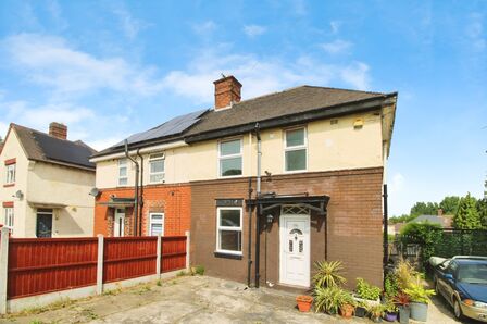 2 bedroom Semi Detached House to rent