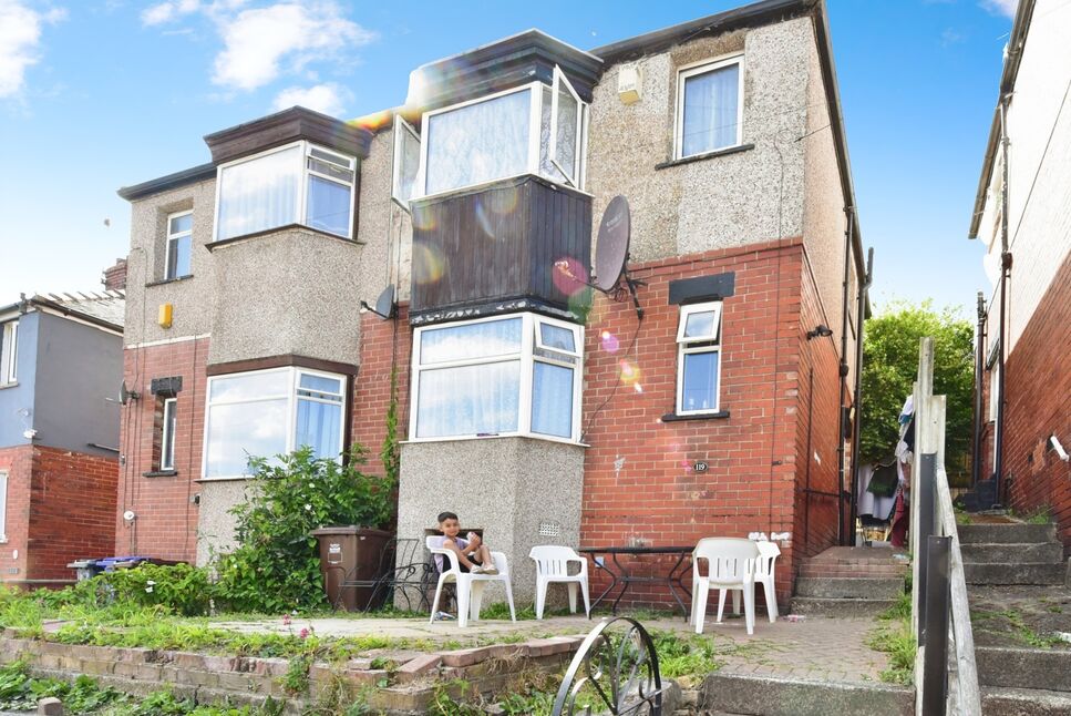 Main image of 3 bedroom Semi Detached House for sale, Vickers Road, Sheffield, South Yorkshire, S5