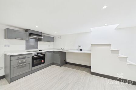 1 bedroom Flat to rent
