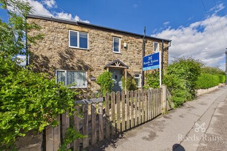 2 bedroom End Terrace Property for sale