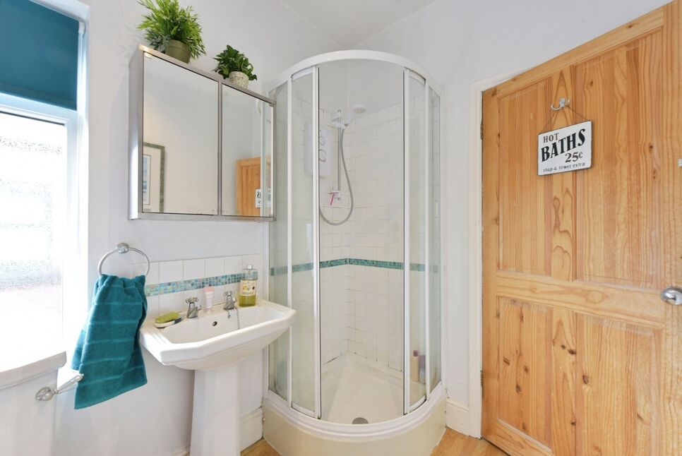 Family Bathroom WC