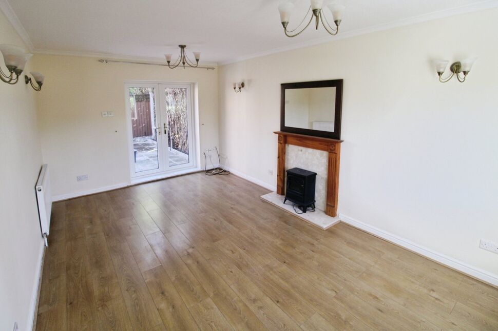 Lounge / dining room