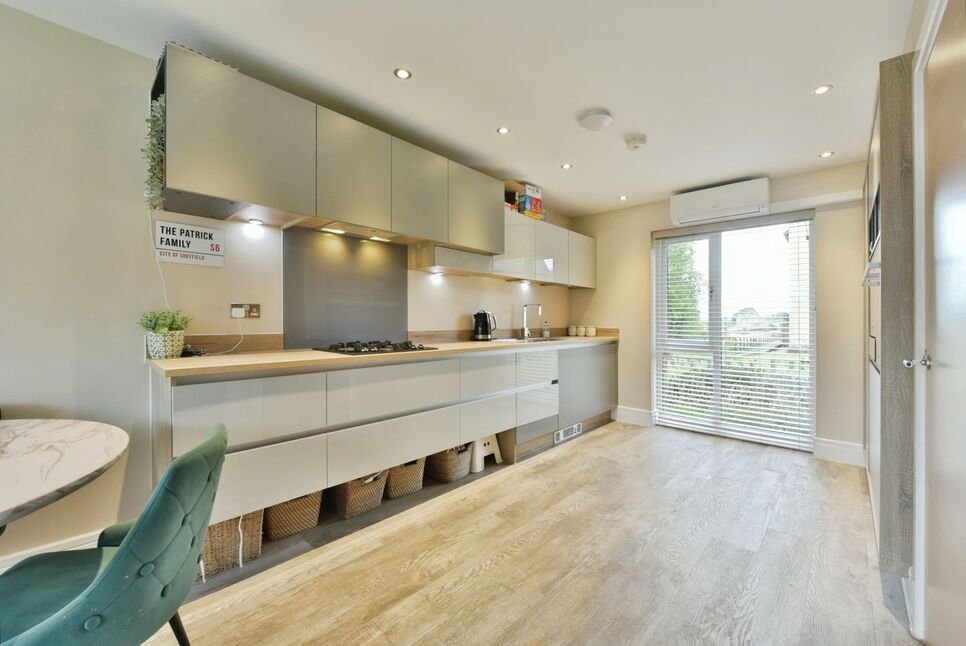 Kitchen / Diner