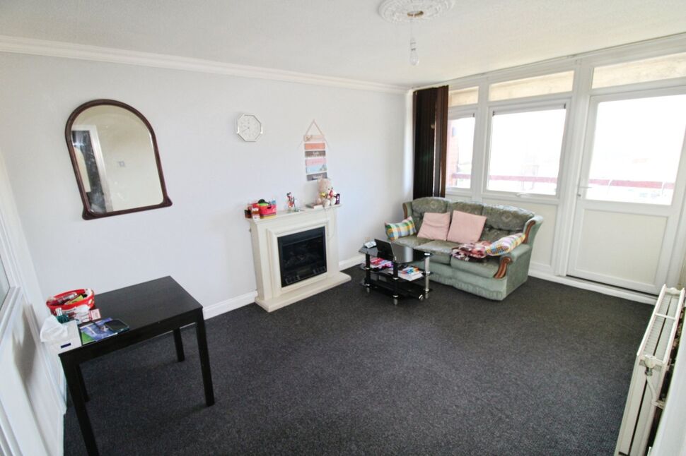 Lounge / Dining Room