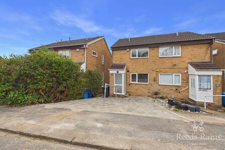 Liberty Road, 2 bedroom Semi Detached House to rent, &pound;1,100 pcm