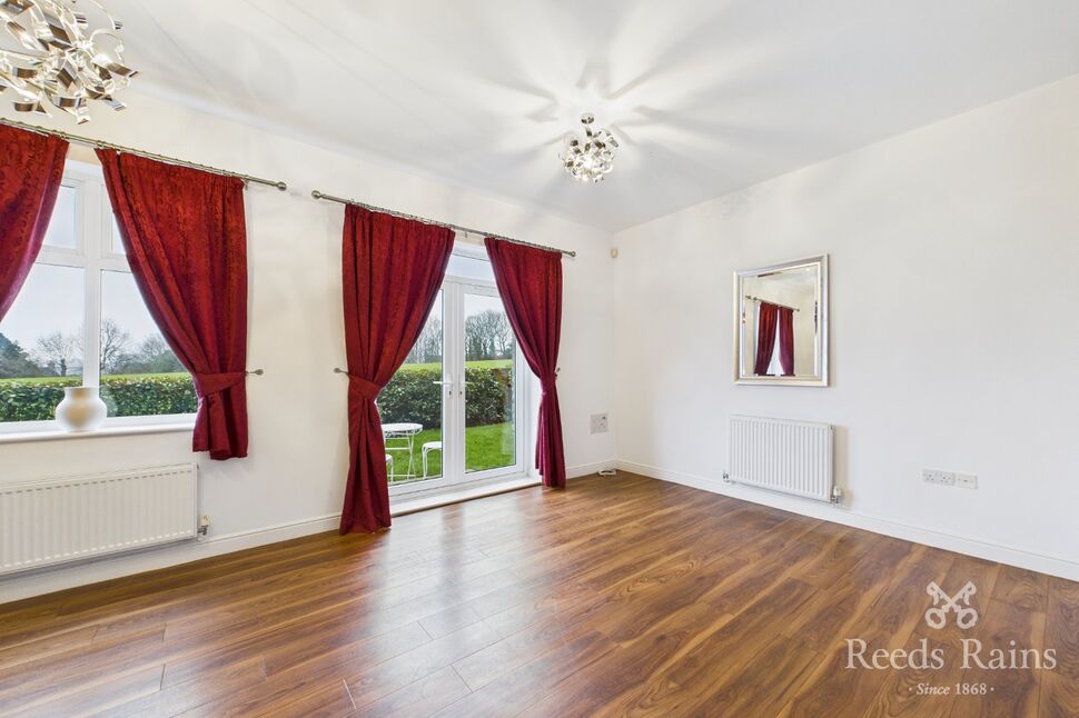 Lounge / Kitchen Area
