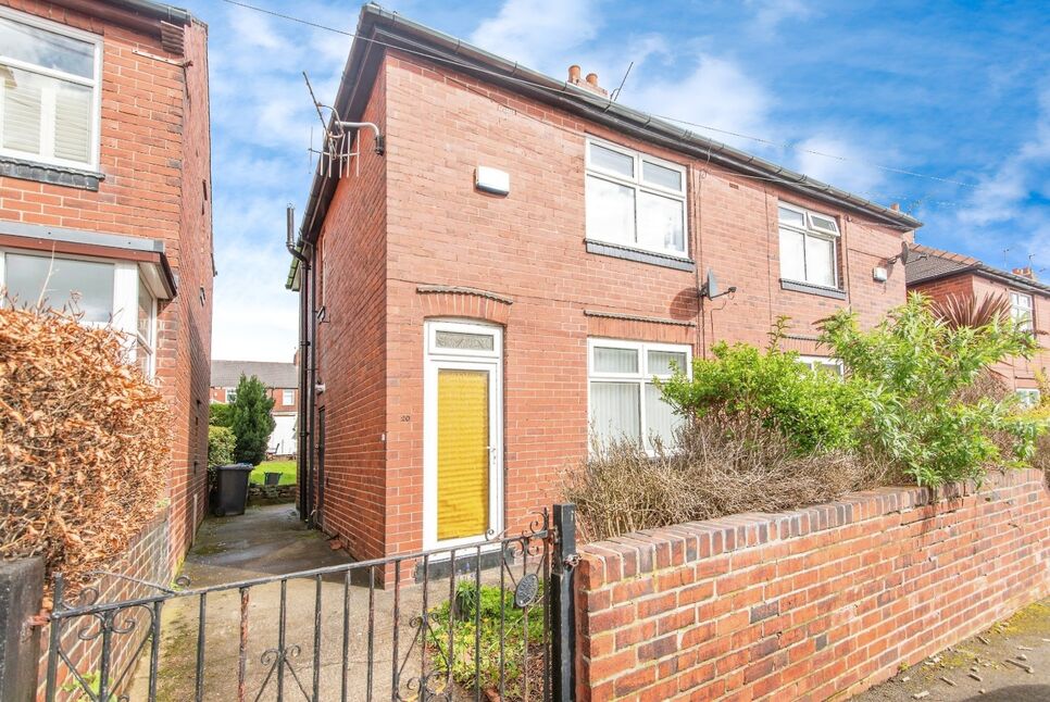Main image of 3 bedroom Semi Detached House for sale, Gillott Road, Sheffield, S6